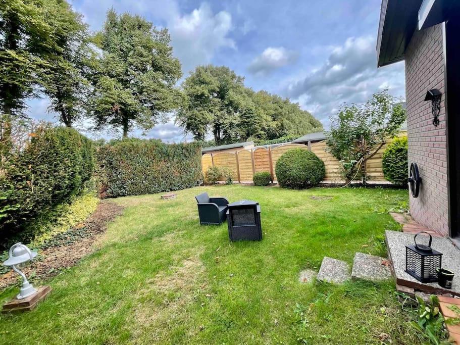 Studioappartement Mit Privatgarten In Ruhiger Wohnsiedlung Neumünster Kültér fotó